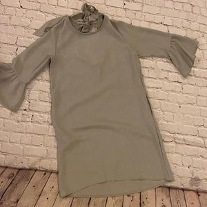 Light grey/blue ruffle sleeve dress with pockets!